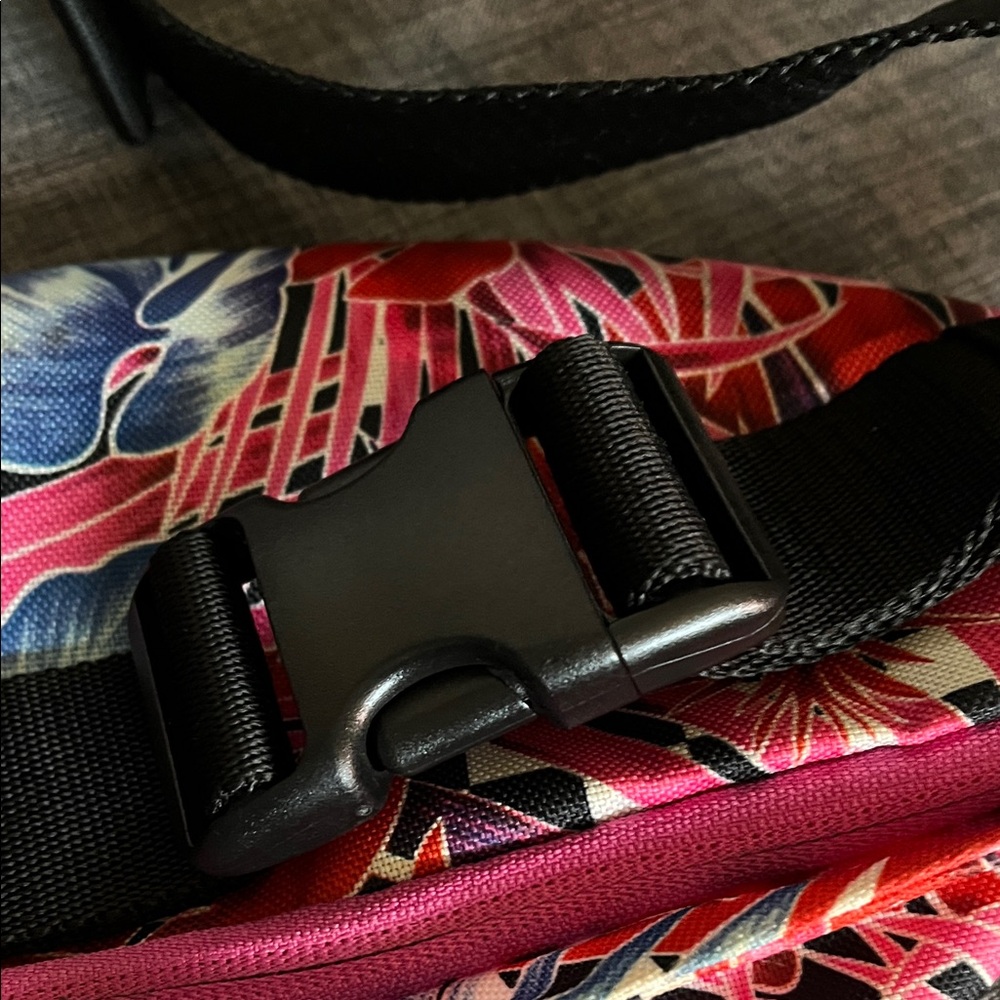 Nike SB Heritage Tropical Floral Waist Bag - Picture 8 of 8
